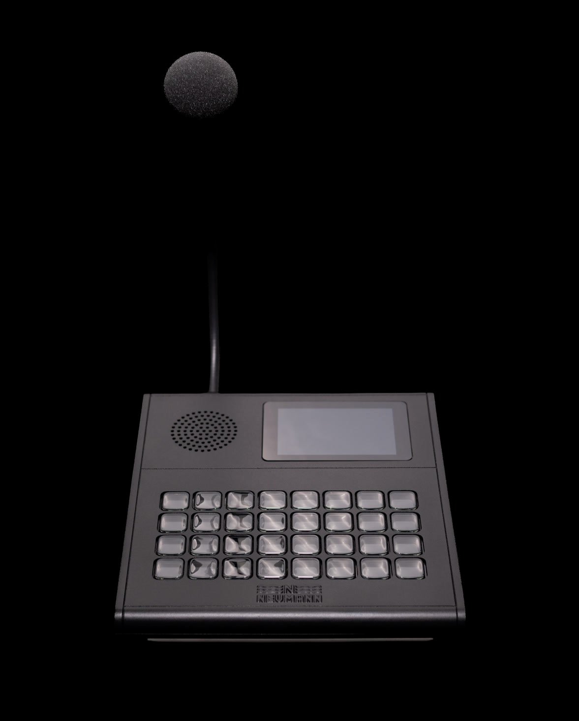 DS-22 MTSD IP EVO in Schwarz, Frontansicht